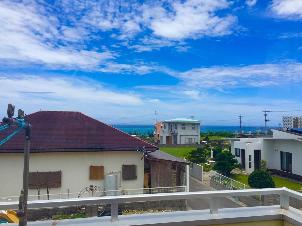 Guest House Route 6 Yomitan Exterior foto